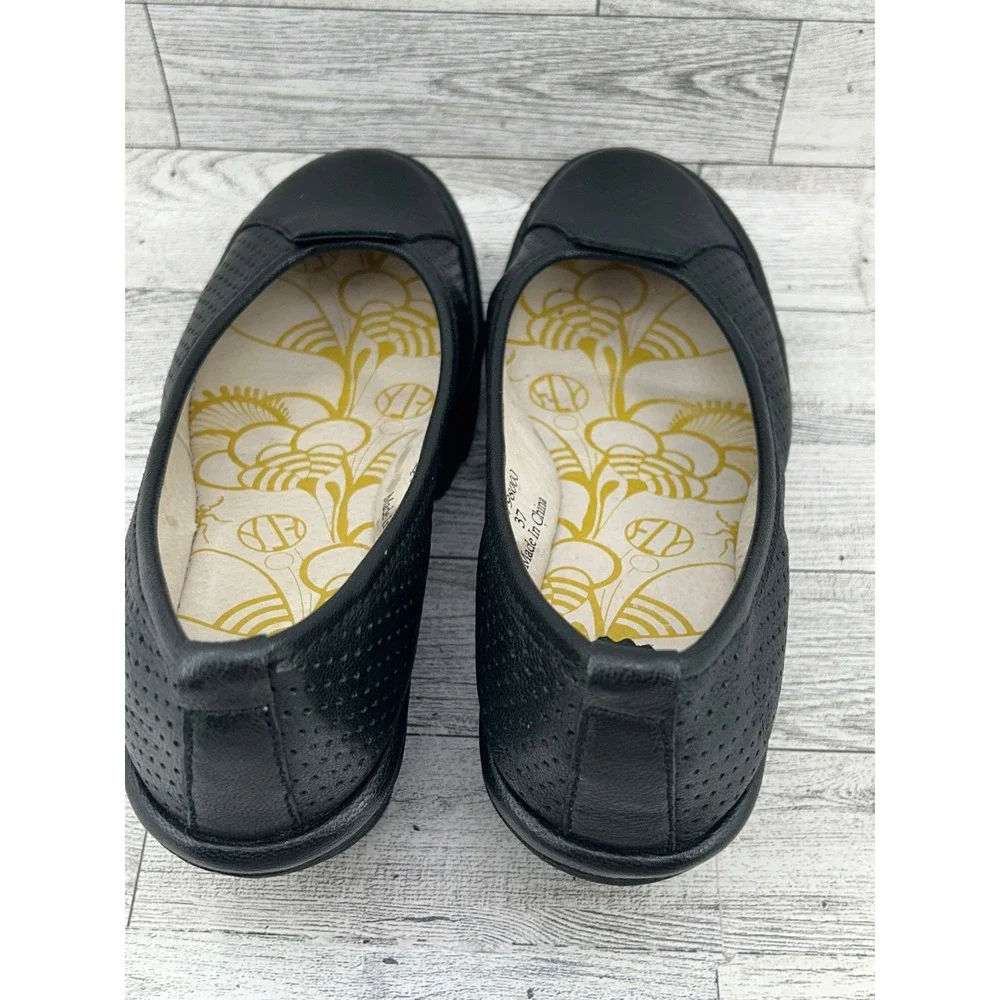 FLY LONDON Black Leather Perforated Wedge Ballet Flats Women Size‎ 37 P500798000